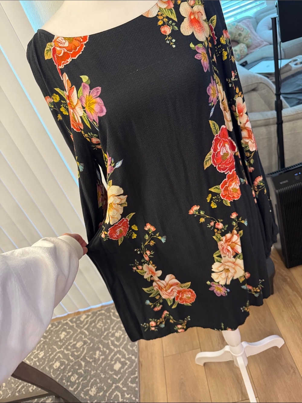 Farm Rio Floral mini dress with long sleeves - Picture 7 of 14